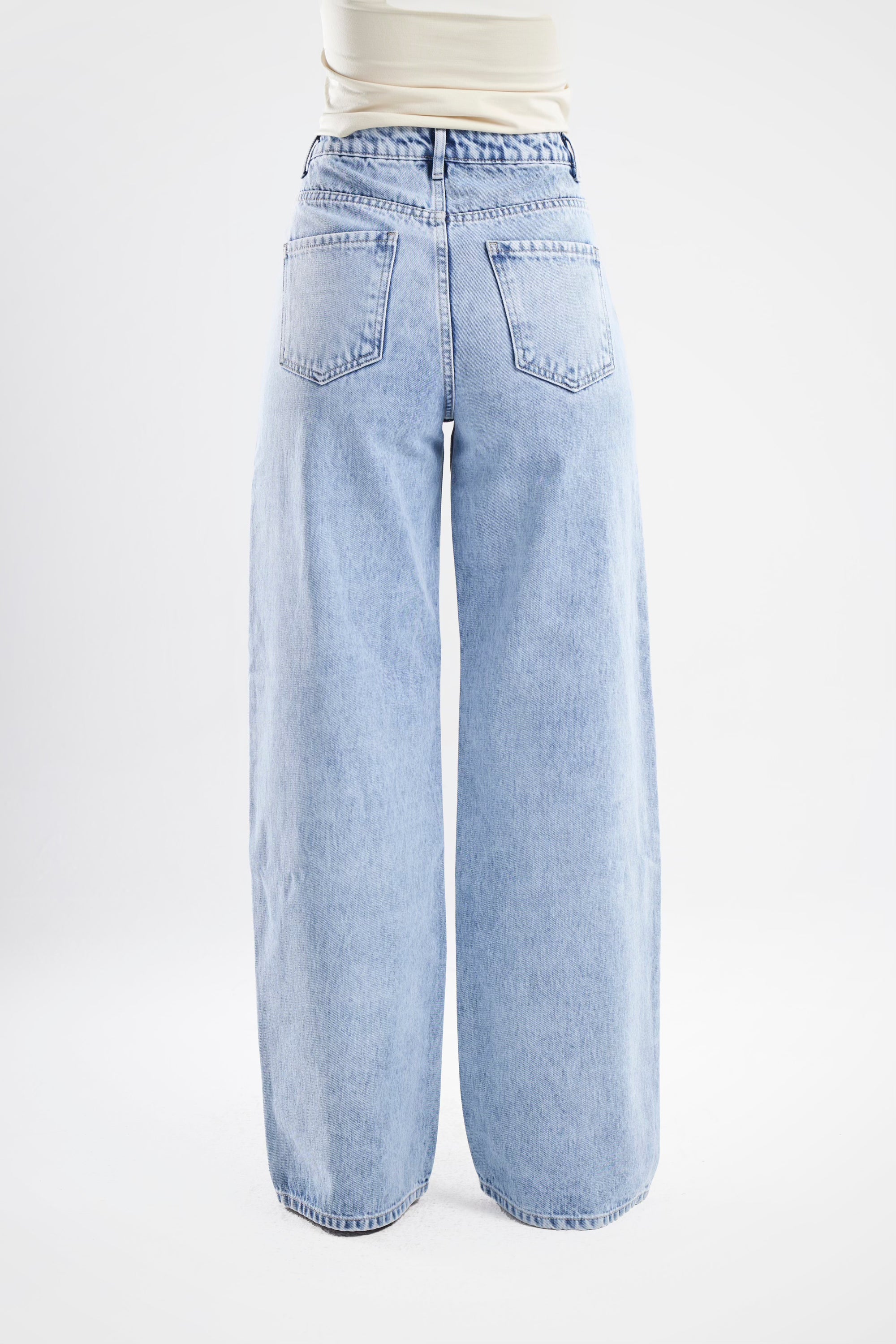 Mid-Rise Wide Leg Jeans
