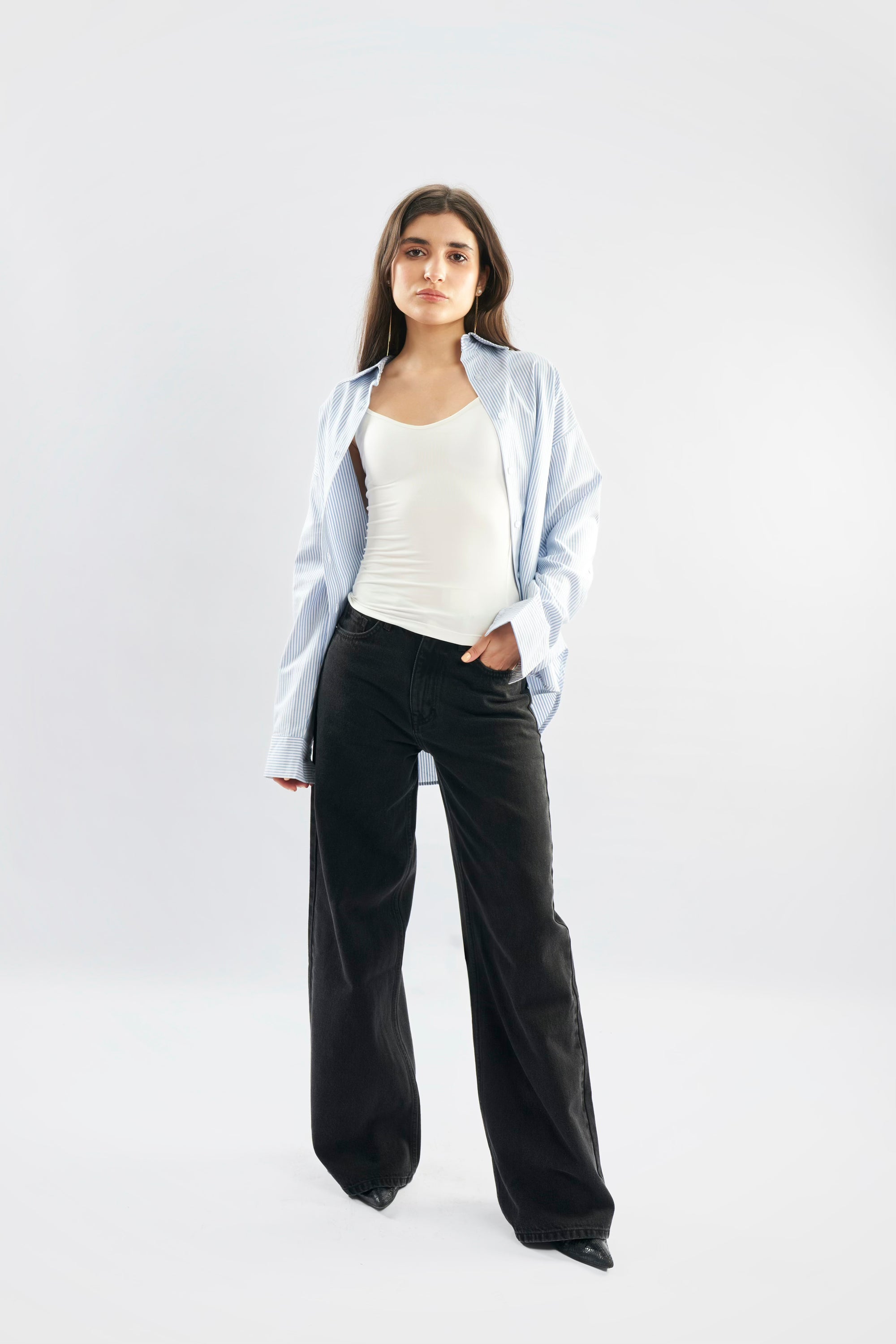 Mid-Rise Wide Leg Jeans
