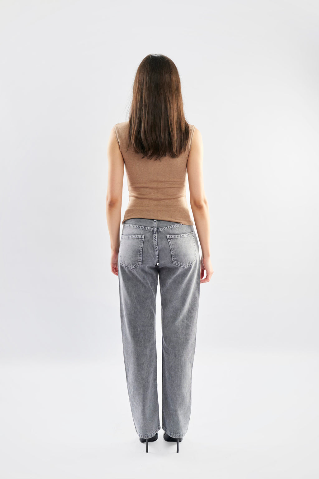 Mid-Rise Grey Jeans